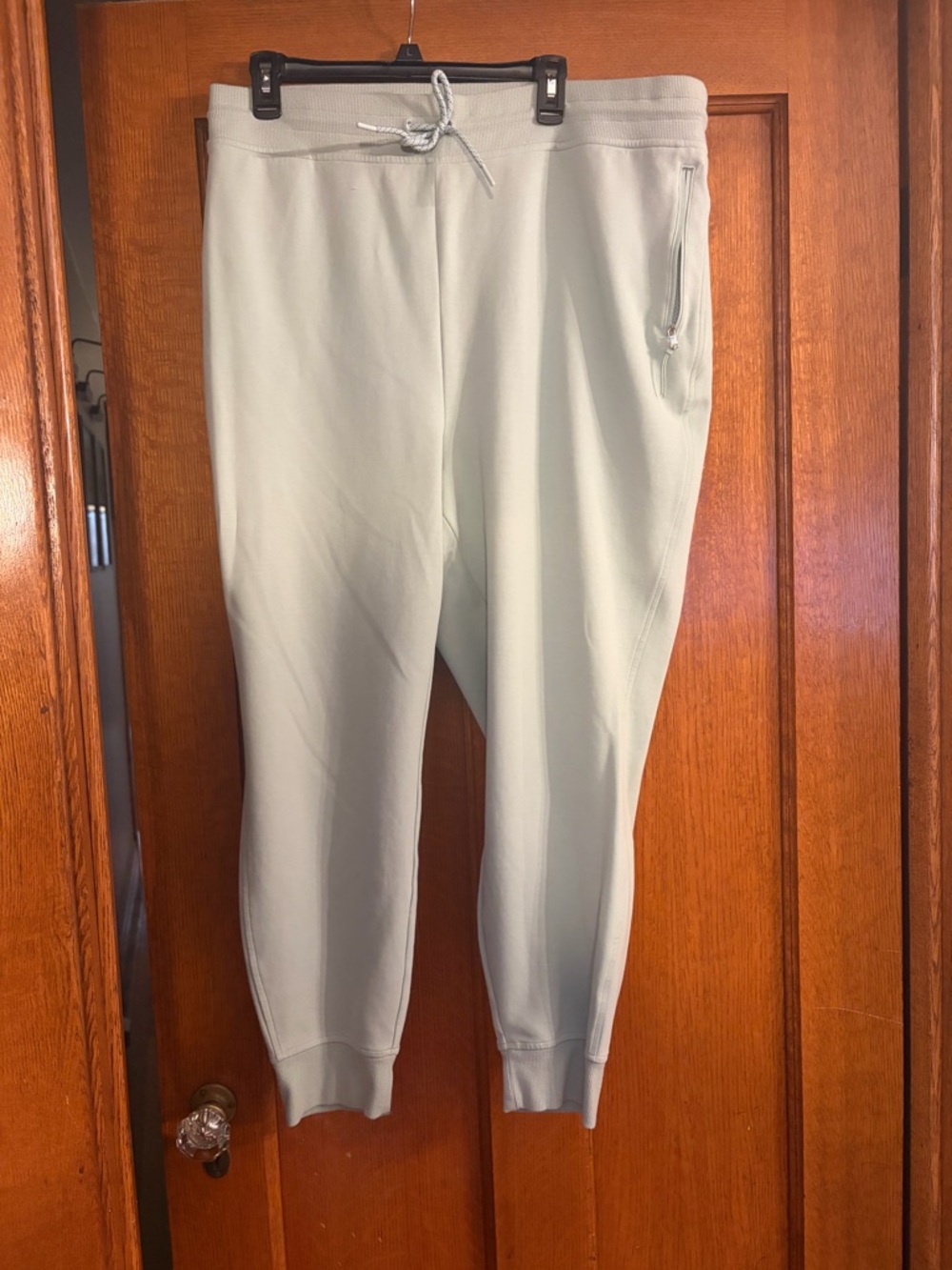 Old Navy Light Mint Green Jogger Pants – Drawstring Waist